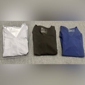 Figs scrub top bundle. Medium